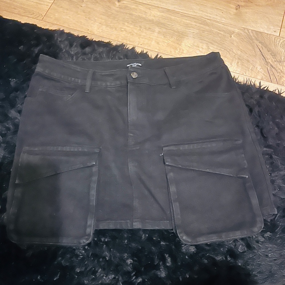 PrettyLittleThing Charcoal Utility Mini Skirt